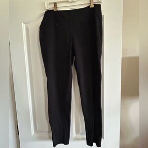 Jag leggings  fake front jean pocket. Has back pockets